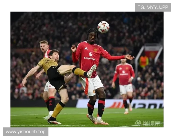 曝曼联将与两小将谈未来 登场机会成焦点